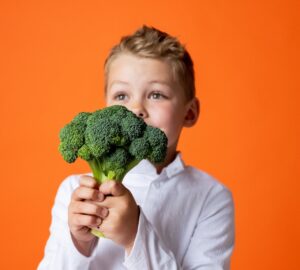 Da li “sakrivanje” povrća u hranu za decu zaista deluje?